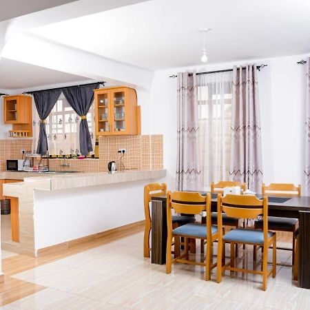 Lake Breeze Apartments Naivasha Ngoại thất bức ảnh