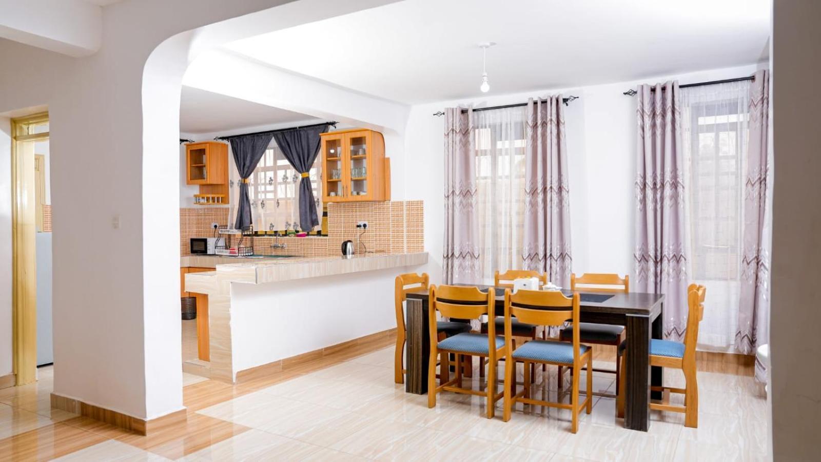 Lake Breeze Apartments Naivasha Ngoại thất bức ảnh