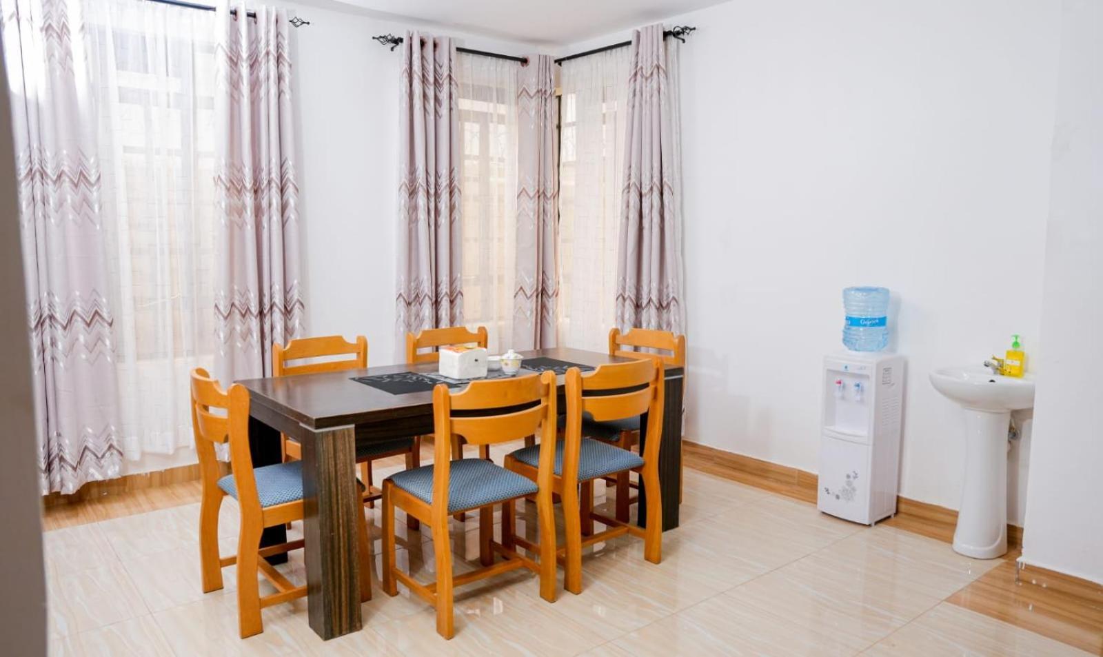 Lake Breeze Apartments Naivasha Ngoại thất bức ảnh